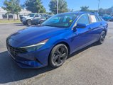 Used 2023 Hyundai Elantra SEL w/ Preferred Accessory Package image 4