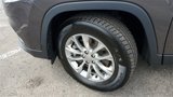 Used 2021 Jeep Cherokee Latitude Lux w/ Mopar Interior Package image 4