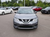 Used 2016 Nissan Rogue SV w/ SV Premium Package image 2
