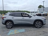 New 2025 Chevrolet Trax RS w/ Sunroof Package image 5