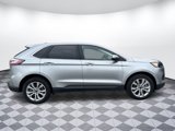 Used 2024 Ford Edge Titanium image 2