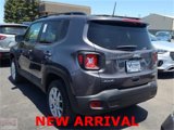 Used 2021 Jeep Renegade Latitude w/ Sun & Sound Group image 6