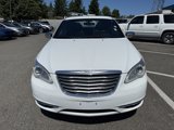 Used 2014 Chrysler 200 Limited image 3
