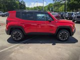 Used 2023 Jeep Renegade Trailhawk w/ Trailhawk Elite Group image 4