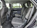 Used 2021 Ford Explorer XLT image 4