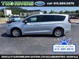 Used 2023 Chrysler Pacifica Touring-L image 5