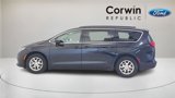 Used 2020 Chrysler Voyager Lxi image 4