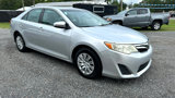 Used 2014 Toyota Camry SE image 3