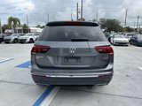 Used 2018 Volkswagen Tiguan SEL Premium w/ 3rd Row Seat Package image 4