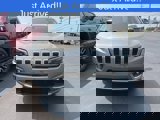 Used 2019 Jeep Cherokee Limited image 3