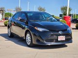 Used 2018 Toyota Corolla LE image 2