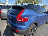 Used 2020 Volvo XC40 T5 R-Design image 3