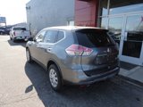 Used 2015 Nissan Rogue S image 3