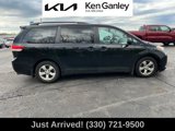Used 2014 Toyota Sienna LE image 4
