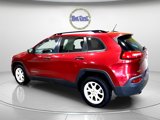 Used 2016 Jeep Cherokee Sport image 2