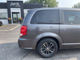 Used 2018 Dodge Grand Caravan GT image 4