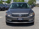 Used 2015 Volkswagen Passat TDI SEL Premium image 2