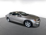 Used 2024 Chevrolet Malibu LT image 2