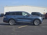 Used 2020 Lincoln Aviator Reserve w/ Elements Package Plus image 3