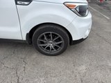 Used 2018 Kia Soul + image 2