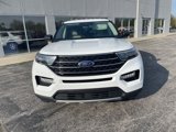 Used 2023 Ford Explorer XLT w/ Equipment Group 202A image 2