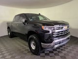 Used 2023 Chevrolet Silverado 1500 LTZ w/ LTZ Premium Package image 2