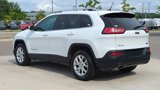 Used 2015 Jeep Cherokee Latitude w/ Cold Weather Group image 3