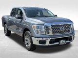 Used 2018 Nissan Titan SV w/ Chrome Package image 3