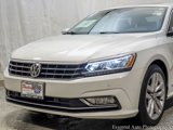 Used 2017 Volkswagen Passat 1.8T SEL Premium image 3