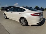 Used 2016 Ford Fusion SE image 4