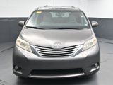 Used 2015 Toyota Sienna L image 2
