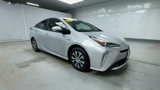 Used 2019 Toyota Prius XLE image 2