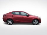 Used 2017 Toyota Yaris iA image 4