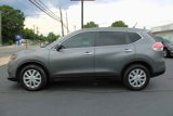 Used 2015 Nissan Rogue S image 2