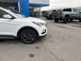 Used 2017 Hyundai Santa Fe Sport image 2