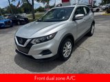 Used 2020 Nissan Rogue Sport SV image 3