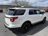 Used 2018 Ford Explorer XLT w/ Equipment Group 202A image 5