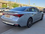 Used 2019 Toyota Avalon XSE image 4