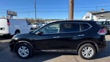 Used 2014 Nissan Rogue SV w/ SV Moonroof Package image 2