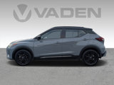 Used 2023 Nissan Kicks SR image 3