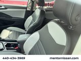 Used 2022 Volkswagen Taos SEL image 4