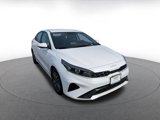 Used 2024 Kia Forte LXS image 3