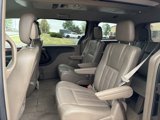 Used 2014 Chrysler Town & Country Touring image 6