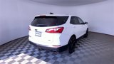 Used 2019 Chevrolet Equinox LT image 3