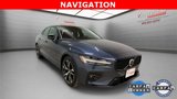 Used 2025 Volvo S60 B5 Core image 3