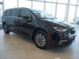 New 2025 Chrysler Pacifica Select image 2