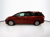 Used 2011 Toyota Sienna image 4
