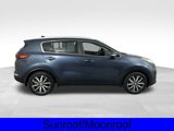 Used 2017 Kia Sportage EX w/ EX Premium Package image 3