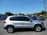 Used 2017 Volkswagen Tiguan Limited w/ Premium Package image 6