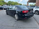 Used 2015 Volkswagen Jetta SE image 2